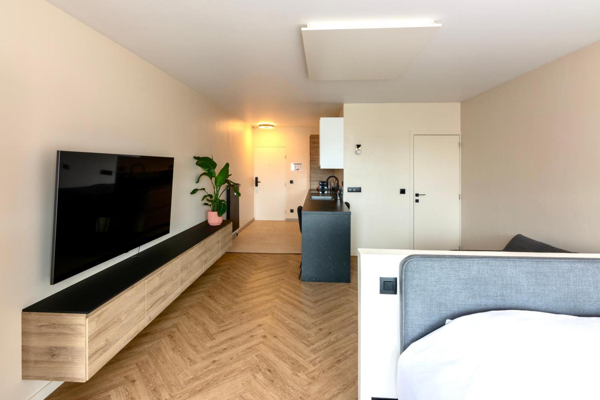 Studio By Aimee - 20M From The Beach & In City Centre! Ostenda Esterno foto